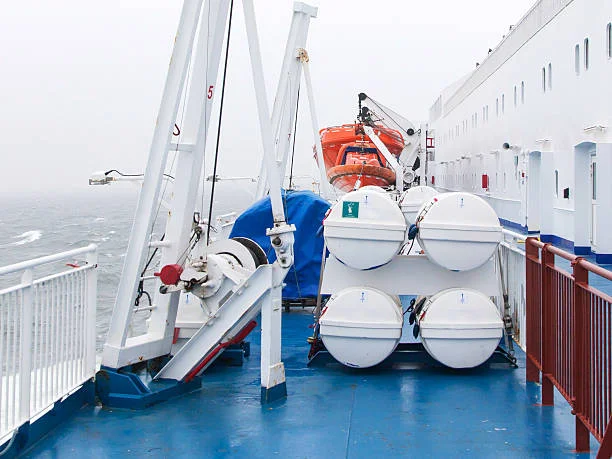 Liferaft servicing, ARCSHIP Saudi Arabia