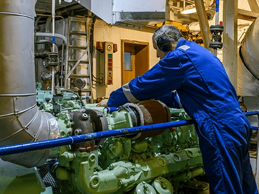 The Importance of Engine Overhaul in Ship Management